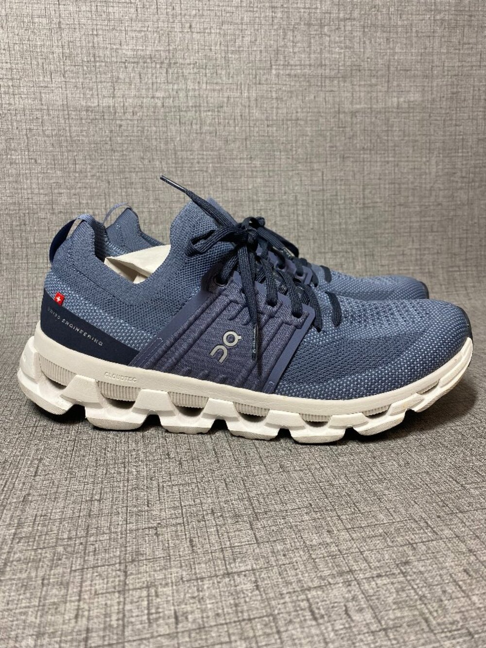 On Cloudswift Running Shoes Women Blue Helion CloudTec Sneakers